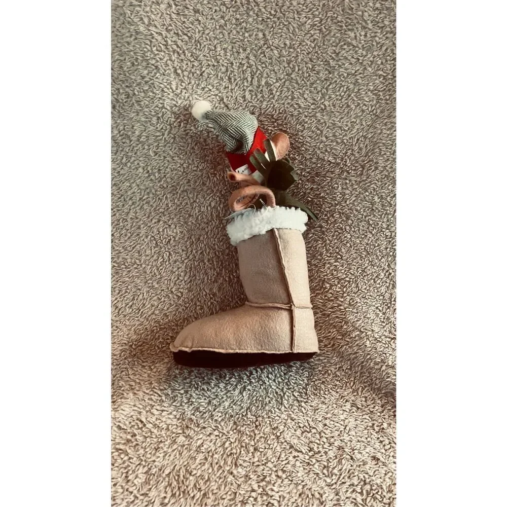 Annalee Christmas Mouse in Stocking 10